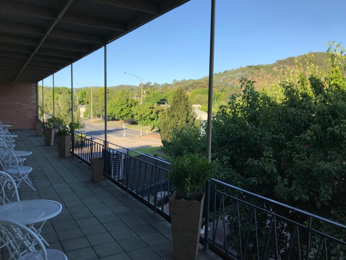 Myrtleford Hotel Exterior foto